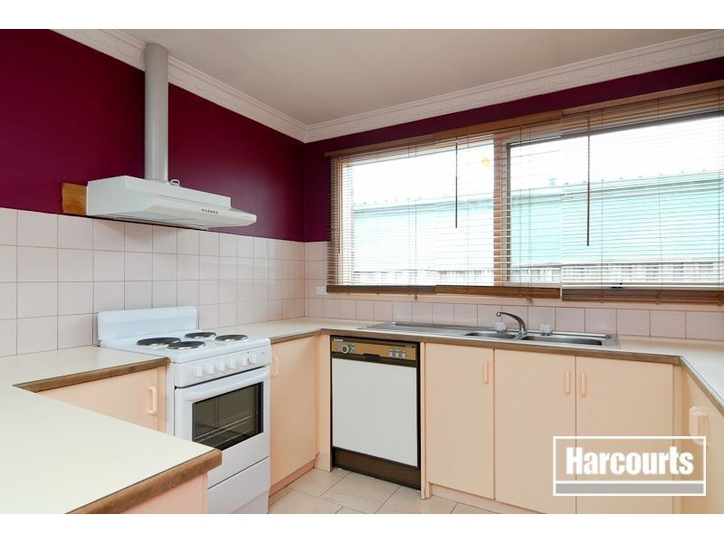 10 Huntington Drive, Hampton Park VIC 3976