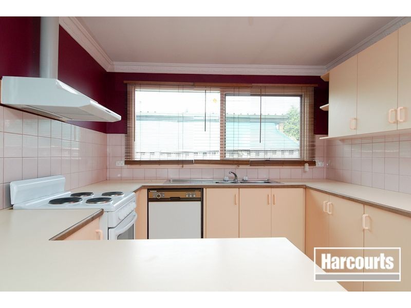 10 Huntington Drive, Hampton Park VIC 3976