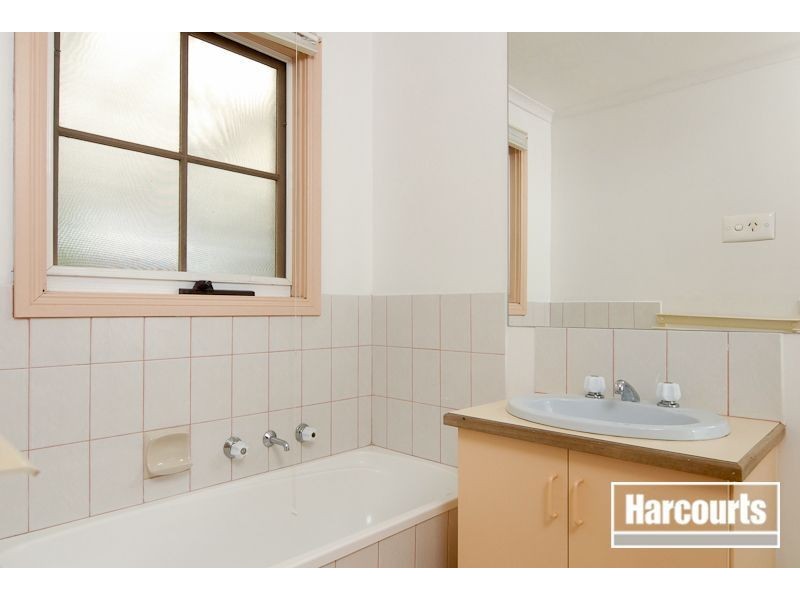 10 Huntington Drive, Hampton Park VIC 3976