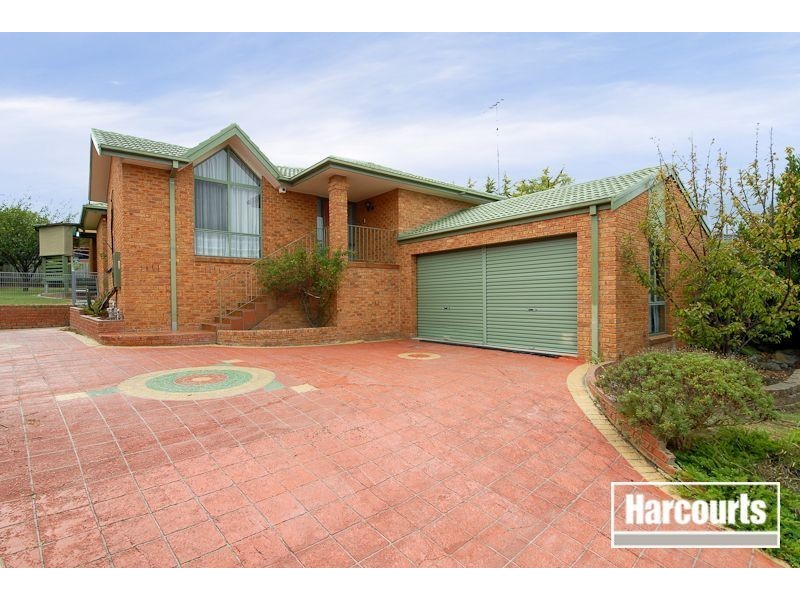 6 Bogong Close, Hallam VIC 3803