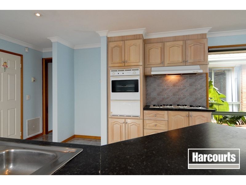 6 Bogong Close, Hallam VIC 3803