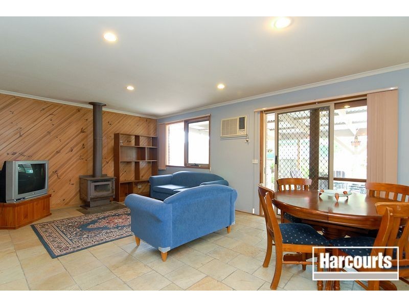 84 Robjant Street, Hampton Park VIC 3976