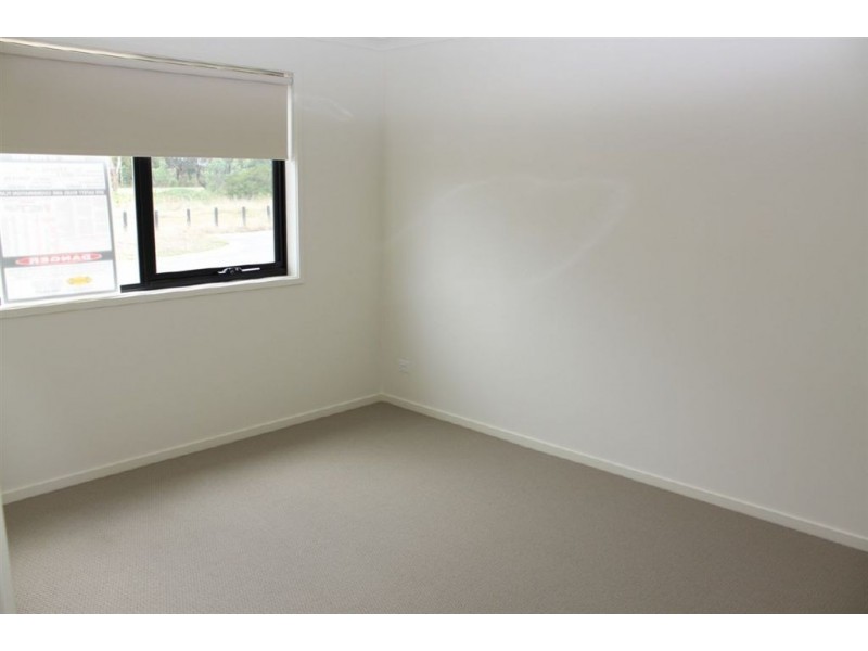 41 Rankin Close, Lynbrook VIC 3975