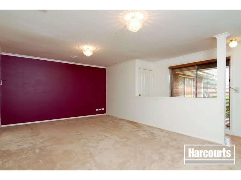 20 Sapphire Drive, Hampton Park VIC 3976
