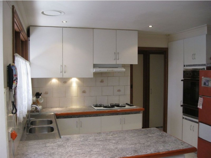 1 Dortad Court, Hampton Park VIC 3976