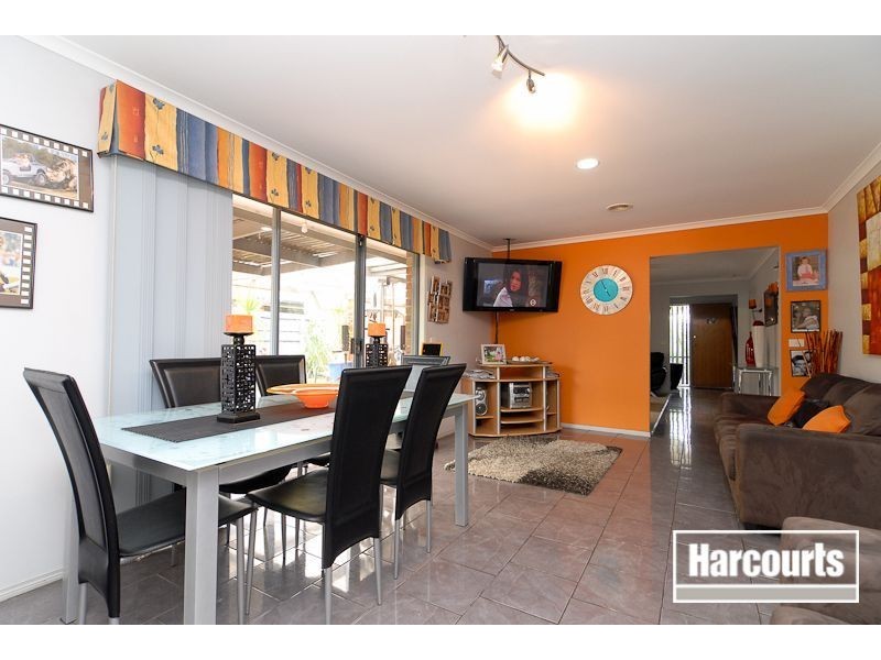 5 Belalie Close, Hampton Park VIC 3976