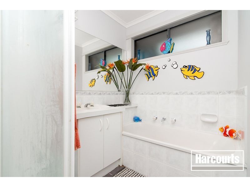 5 Belalie Close, Hampton Park VIC 3976