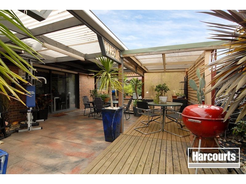 5 Belalie Close, Hampton Park VIC 3976