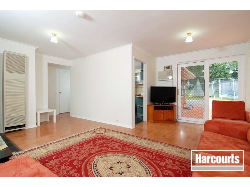 20 Edeys Run, Hampton Park VIC 3976