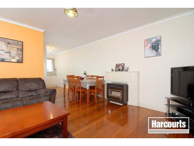 1/22 Jones Road, Dandenong VIC 3175