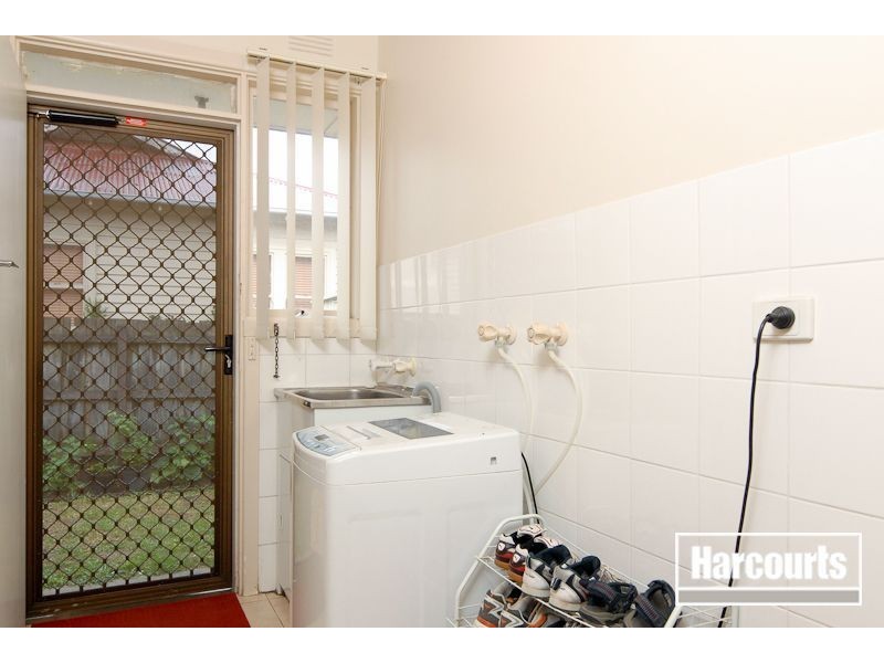 1/22 Jones Road, Dandenong VIC 3175
