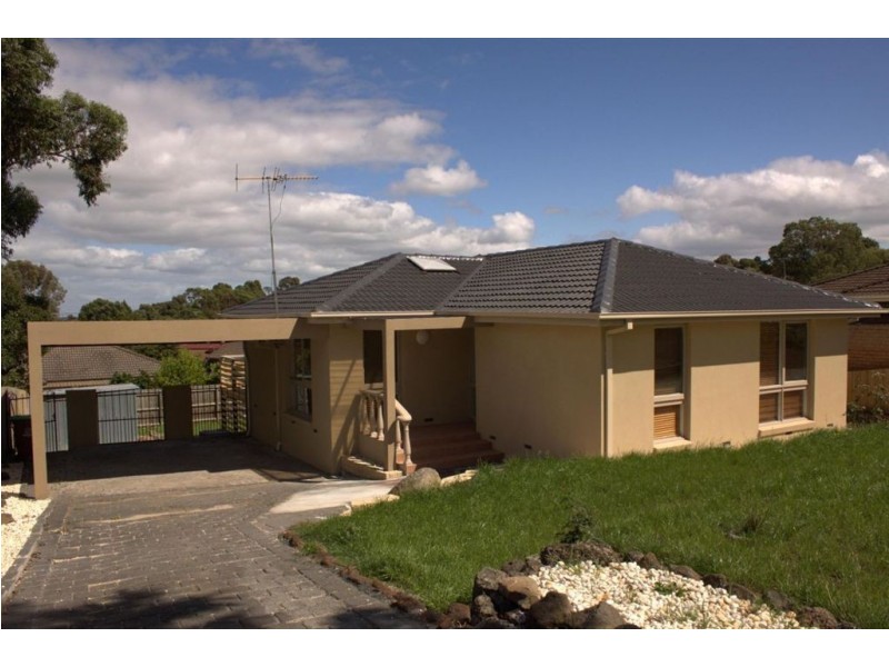 39 Matthew Flinders Avenue, Endeavour Hills VIC 3802