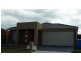 17 Boldrewood Place, Lynbrook VIC 3975
