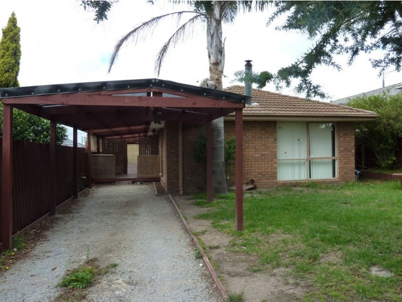 11 Bill Place, Hampton Park VIC 3976