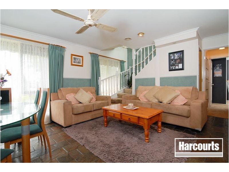 12 Pride Court, Hampton Park VIC 3976