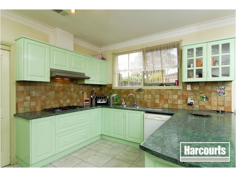 39 George Chudleigh Drive, Hallam VIC 3803