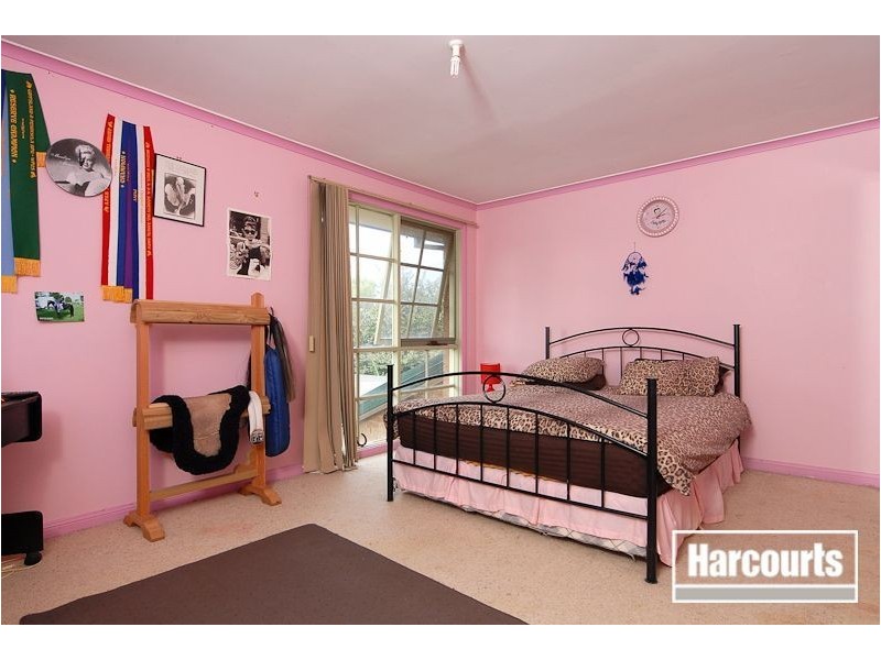 39 George Chudleigh Drive, Hallam VIC 3803