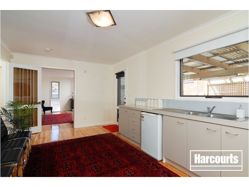 12 Redleap Court, Endeavour Hills VIC 3802