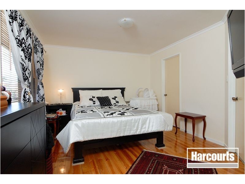 12 Redleap Court, Endeavour Hills VIC 3802