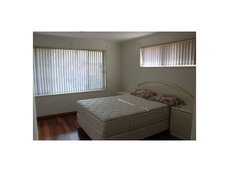 3 Dyson Drive, Lynbrook VIC 3975