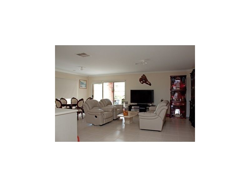 58 Tomasetti Crescent, Narre Warren VIC 3805