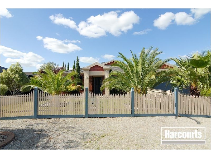 10 Liverpool Court, Narre Warren South VIC 3805