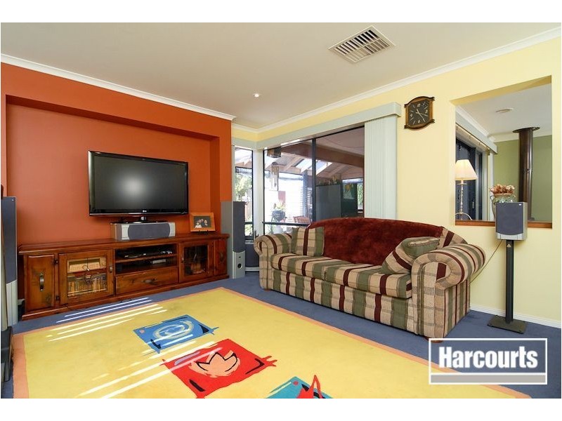 10 Liverpool Court, Narre Warren South VIC 3805