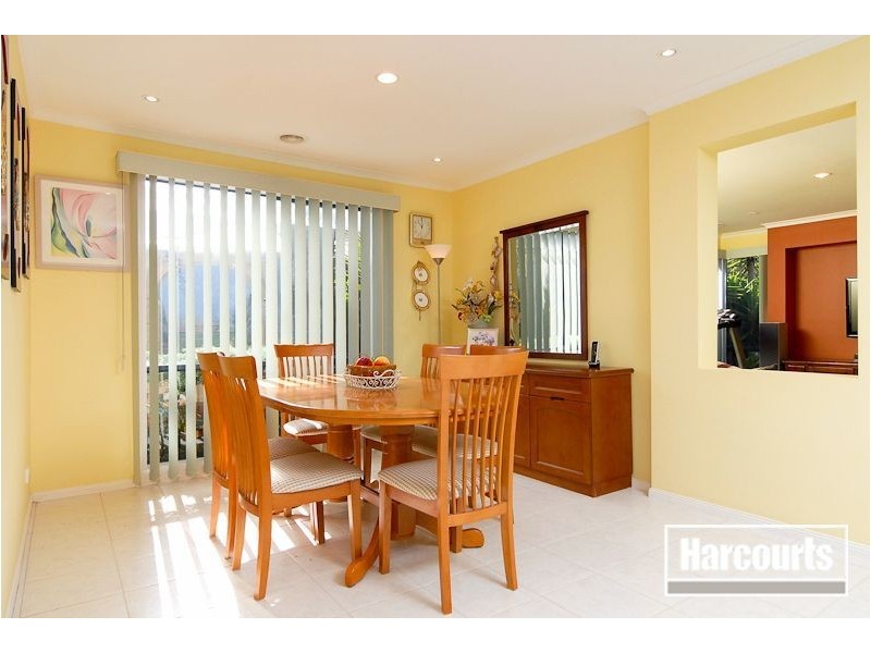 10 Liverpool Court, Narre Warren South VIC 3805
