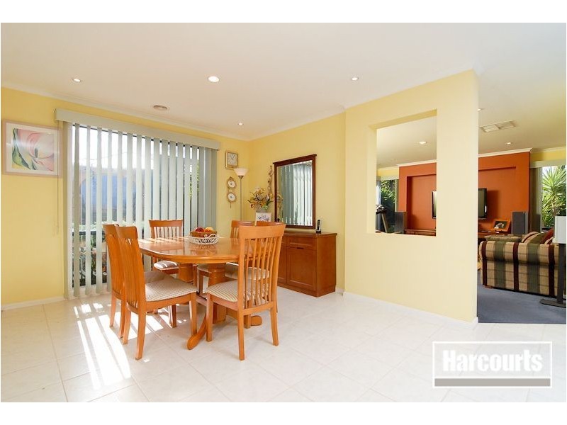 10 Liverpool Court, Narre Warren South VIC 3805