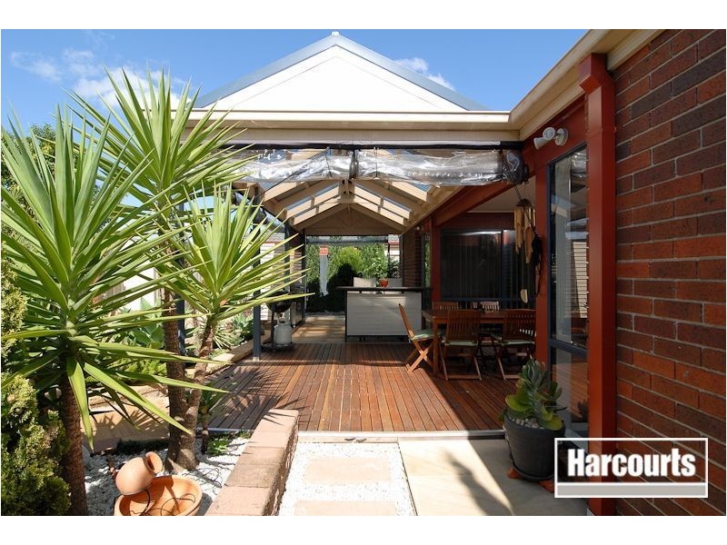10 Liverpool Court, Narre Warren South VIC 3805