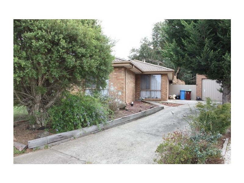 4 Daryl Court, Hampton Park VIC 3976