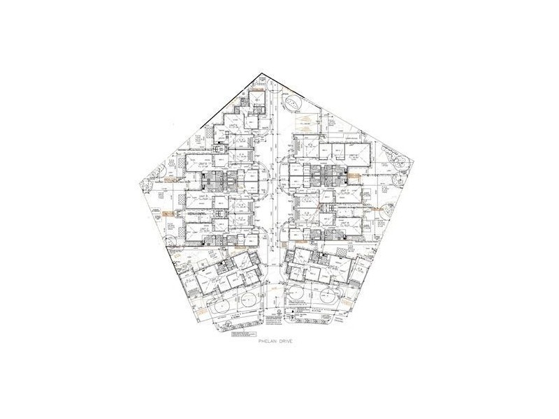 9/16-18 Phelan Drive, Cranbourne North VIC 3977