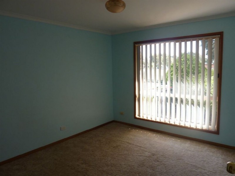 4 Adrian Place, Rowville VIC 3178