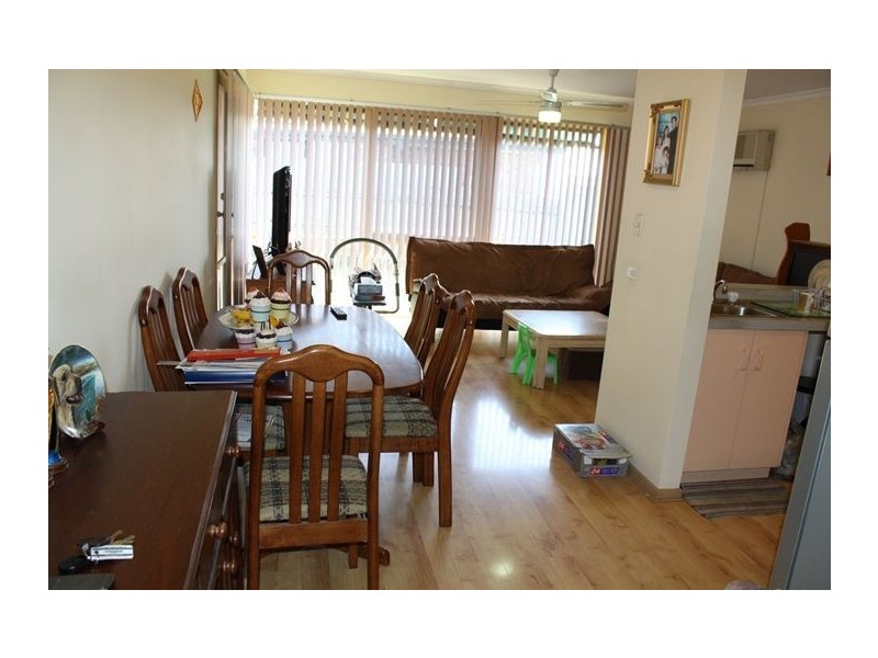 11 Isaac Edey Place, Hampton Park VIC 3976