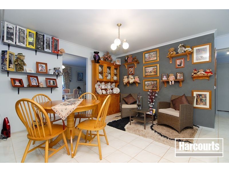 4 Edith Rise, Hampton Park VIC 3976