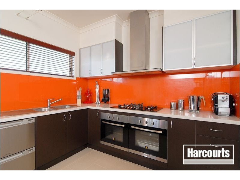 14 Hugden Close, Lyndhurst VIC 3975