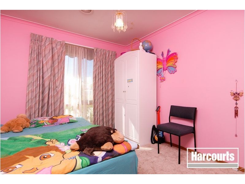 16 Simon Court, Hampton Park VIC 3976