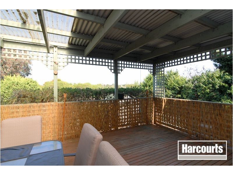 16 Pauline Court, Hampton Park VIC 3976