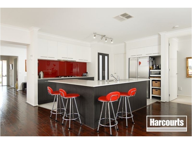 1 Tea Tree Court, Lyndhurst VIC 3975