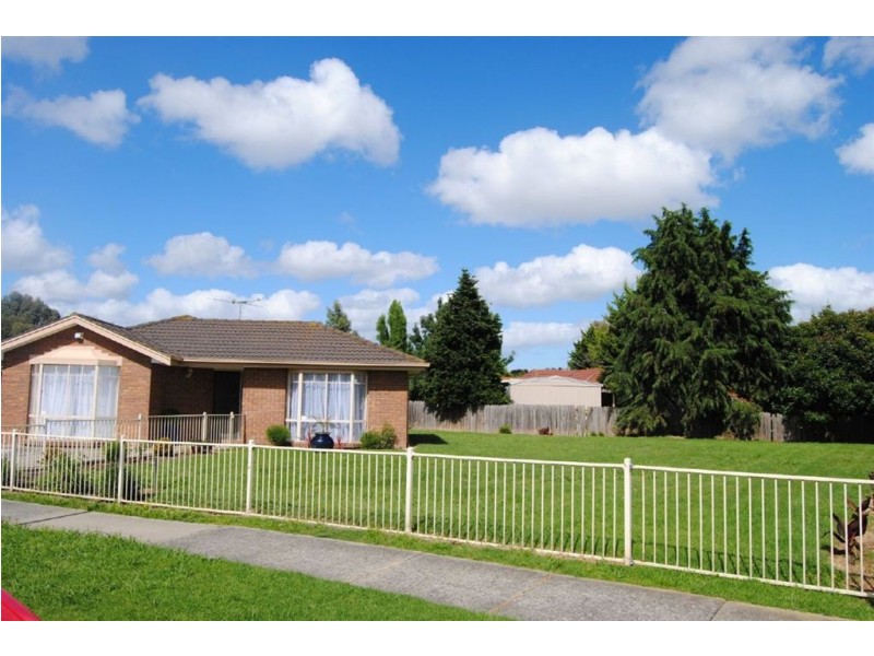 41 Narellan Drive, Hampton Park VIC 3976