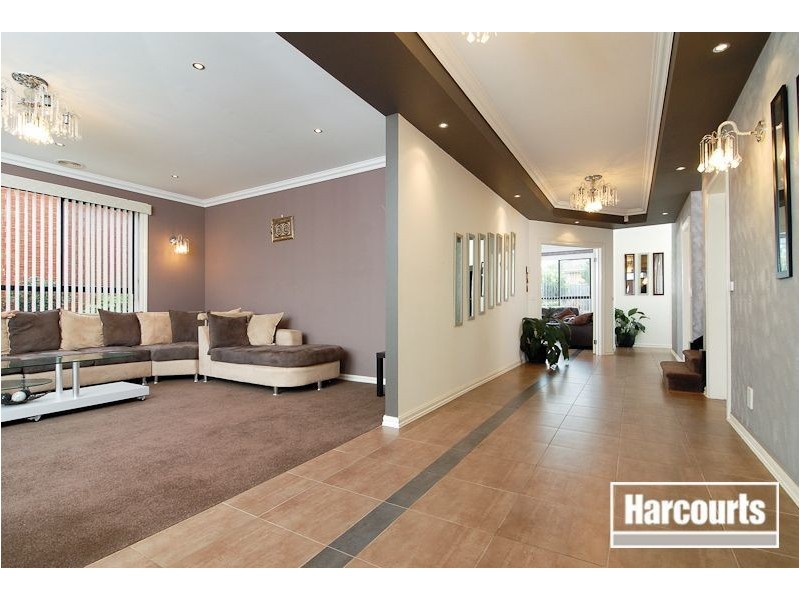 11 Executive Mews, Hampton Park VIC 3976