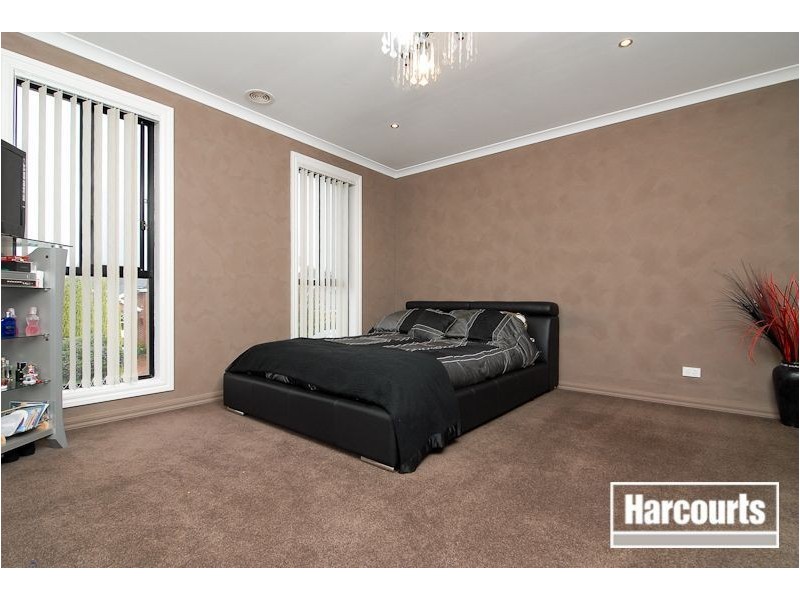 11 Executive Mews, Hampton Park VIC 3976