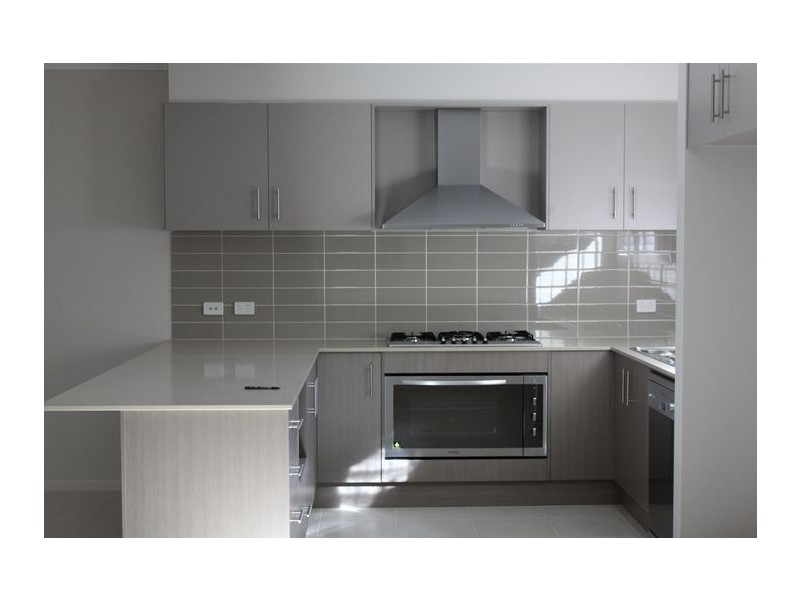 22 Olive Grove, Officer VIC 3809