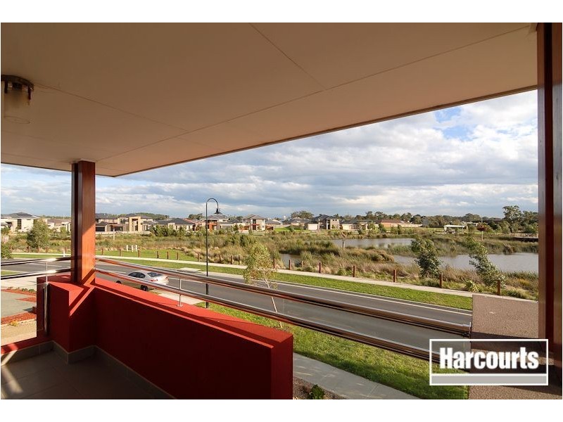 28 Freshwater Boulevard, Lyndhurst VIC 3975