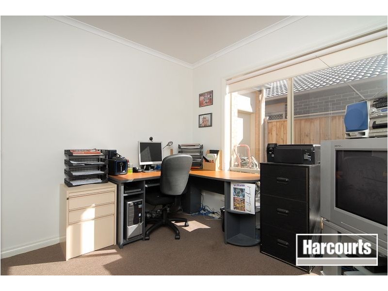 40 Silverwattle Drive, Lyndhurst VIC 3975