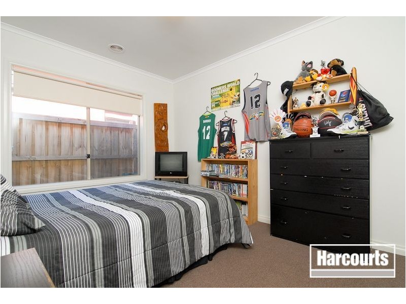 40 Silverwattle Drive, Lyndhurst VIC 3975