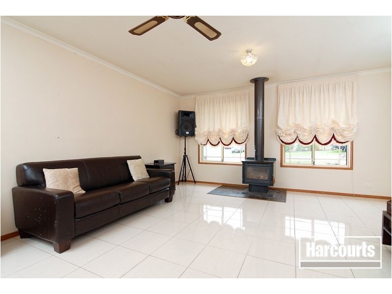46 Ralph Crescent, Hampton Park VIC 3976