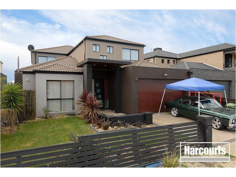 16 Hopegood Place, Lynbrook VIC 3975