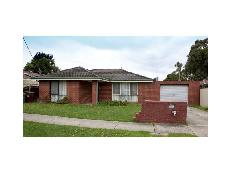 27 Springfield Crescent, Hampton Park VIC 3976