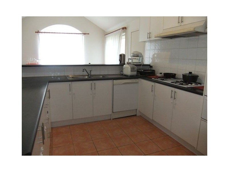 38 Branton Drive, Hampton Park VIC 3976